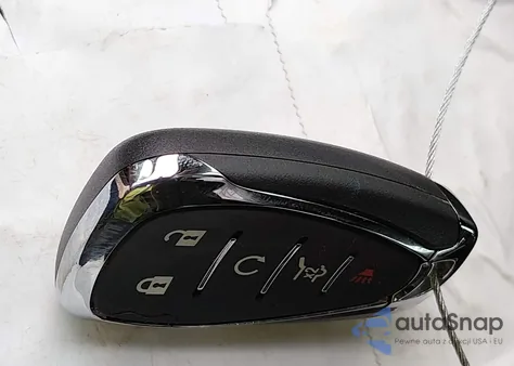 2019 Chevrolet Malibu Lt from USA, damaged, VIN 1G1ZD5ST7KF207736